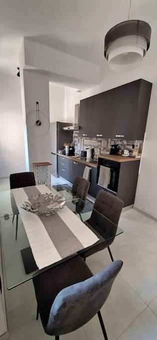 Faby & Fra Apartments ليفورنو المظهر الخارجي الصورة